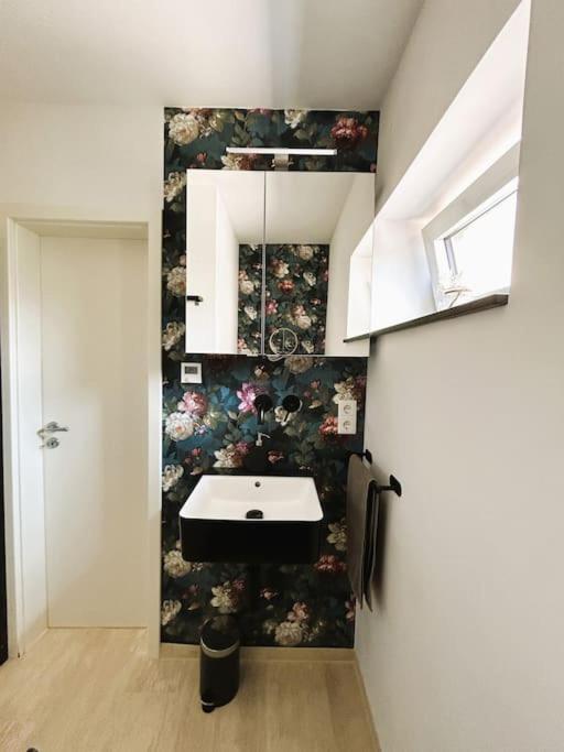 Charmante 2-Zimmerwohnung Im Luftkurort Lippe Lage  Ngoại thất bức ảnh